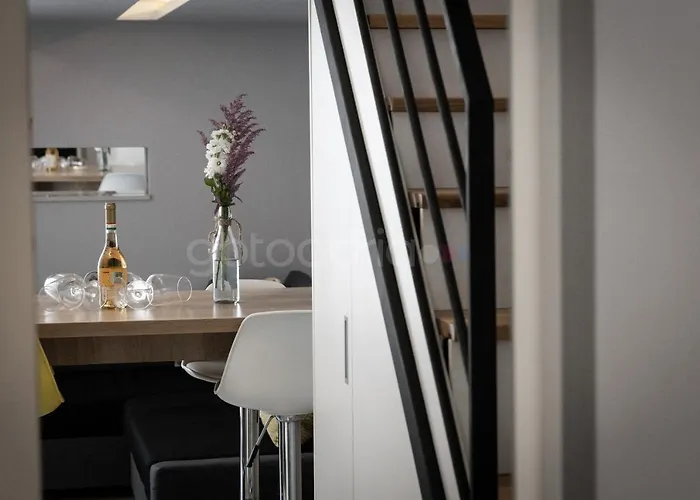 Modern Duplex Tommy * 马卡尔斯卡