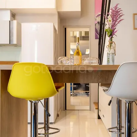 Modern Duplex Tommy * Μακάρσκα